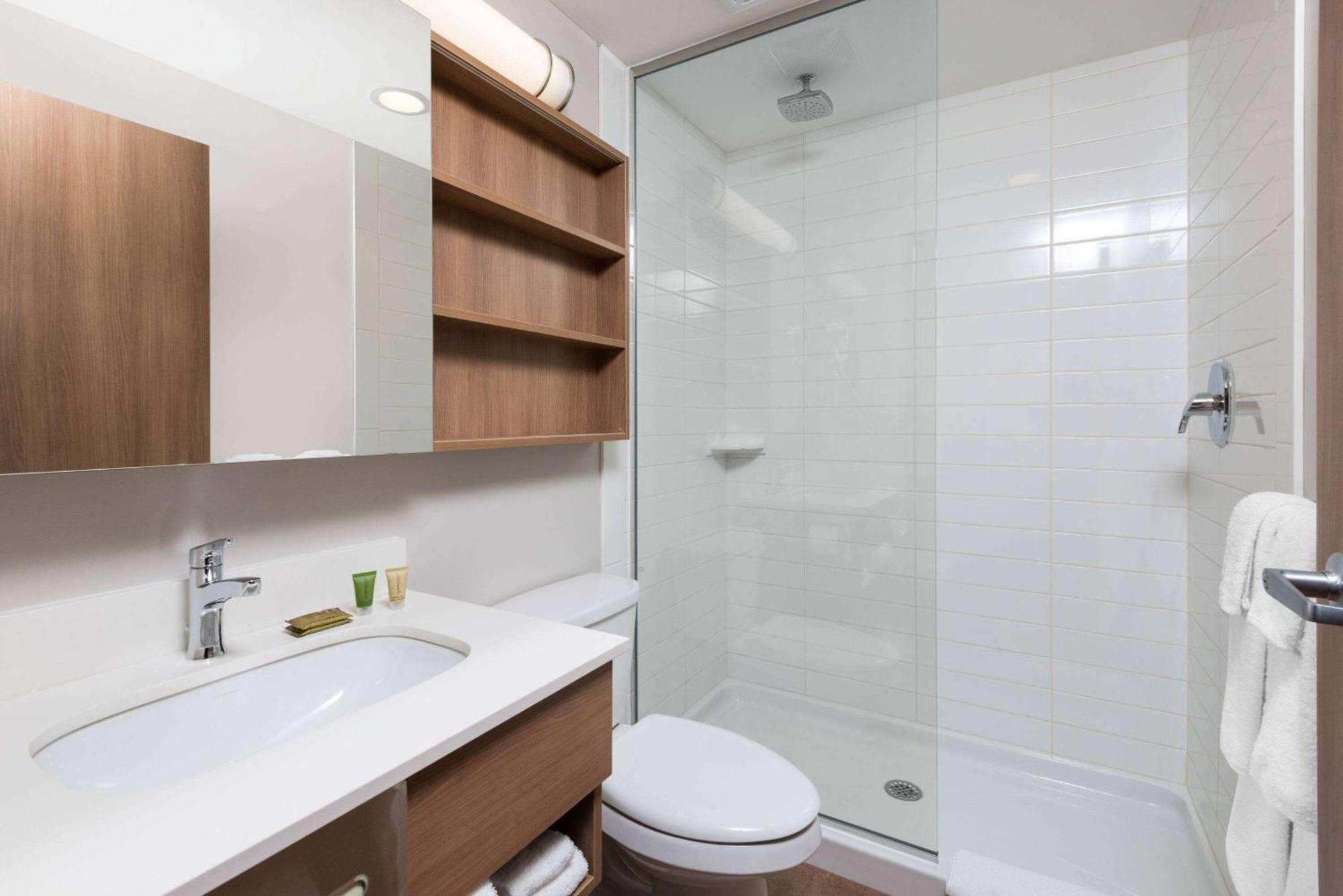 Microtel Inn & Suites By Wyndham Sudbury Exteriér fotografie